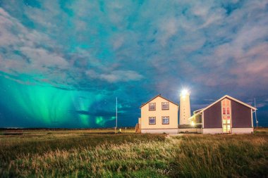 İzlanda 'da Aurora Borealis