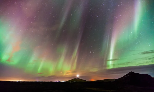 De lichte reflectie van de northern lights — Stockfoto