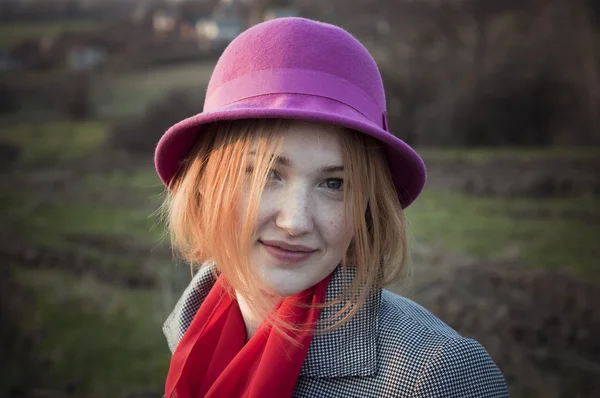 Smiling girl — Stock Photo, Image