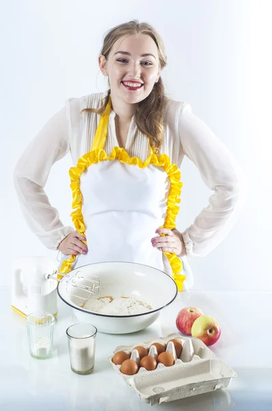 Dona de casa sorridente — Fotografia de Stock