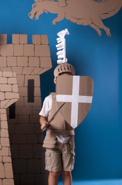 Ortaçağ Şövalyesi çocuk