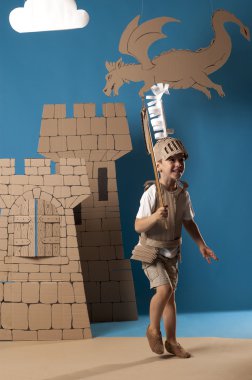 Ortaçağ Şövalyesi çocuk