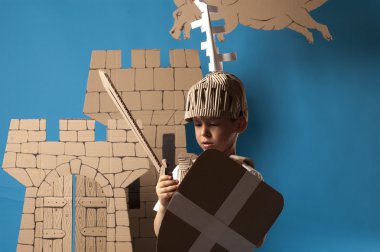 Ortaçağ Şövalyesi çocuk