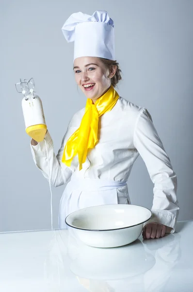 Cocinar con mezclador —  Fotos de Stock