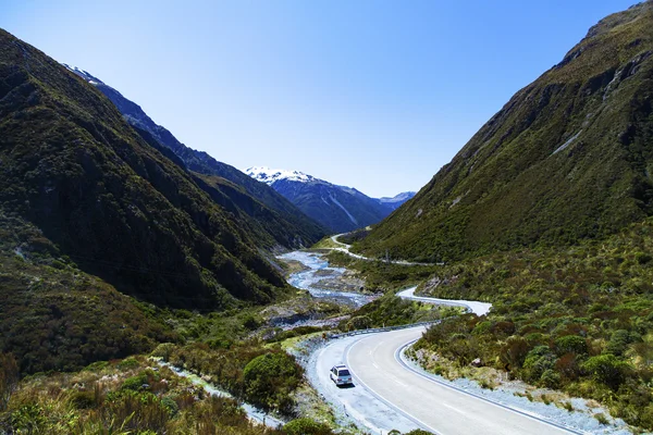 Campervan na jižním ostrově Nového Zélandu — Stock fotografie