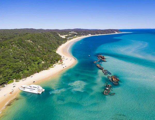 Flygfoto Över Vraken Och Färjan Moreton Island Queensland Australien — Stockfoto