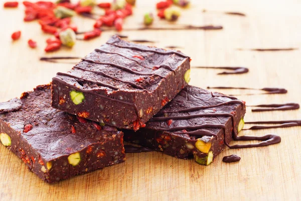 Raw vegan brownies — Stock Photo, Image