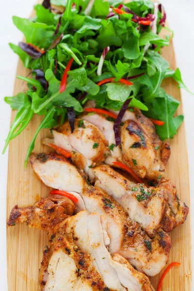 Grilled spicy chicken — Stock Photo, Image