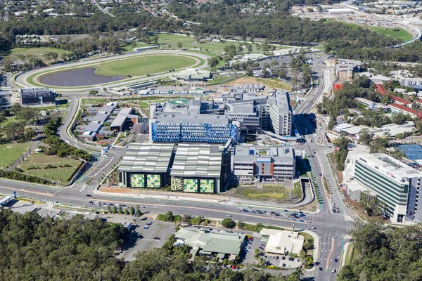 Χρυσή ακτή, Αυστραλία 16 Ιουνίου: Αεροφωτογραφία του Gold Coast Πανεπιστημιακό Νοσοκομείο — Φωτογραφία Αρχείου