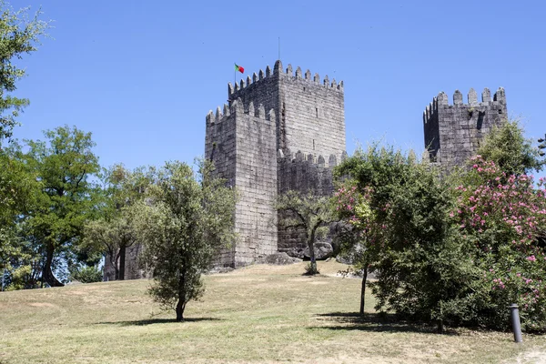 Guimares kasteel - Guimares - Noord-Portugal — Stockfoto