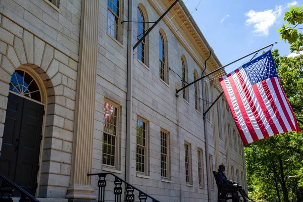 University Hall Statue John Harvard Harvard Univeristy Boston Massachusetts Usa — 스톡 사진