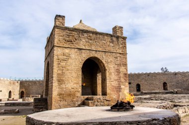 Atashgah Zoroastrian Ateş Tapınağı, Surakhani Bakü, Azerbaycan