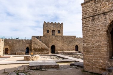 Atashgah Zoroastrian Ateş Tapınağı, Surakhani Bakü, Azerbaycan