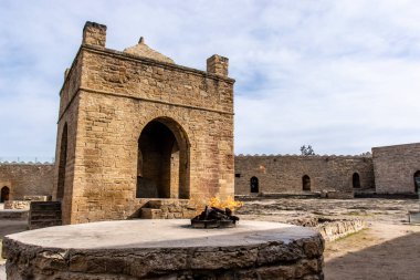 Atashgah Zoroastrian Ateş Tapınağı, Surakhani Bakü, Azerbaycan
