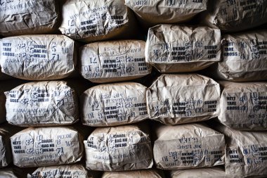 Nuwara Eliyah, Hill Country, Sri Lanka 'daki Glenloch çay fabrikasında çay poşetleri - Asya