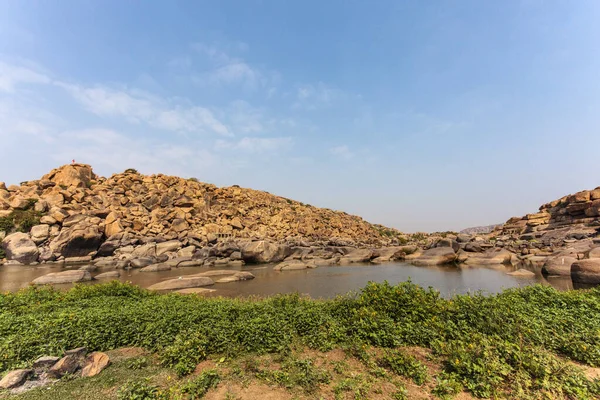 Grote Rotsblokken Rotsen Langs Het Chakrairtha Meer Hampi Karnataka Zuid — Stockfoto