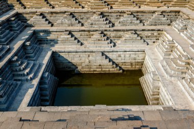 Mahanavani Dibba 'da hamam, Hampi, Karnataka, Hindistan, Asya