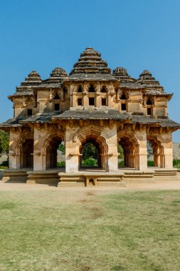 Hampi, Karnataka, Hindistan, Asya 'daki Lotus Mahal' in (Chitrangi Mahal) dışı.
