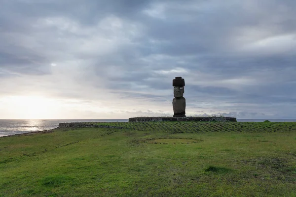 Sunset Ahu Tahai Site Moai Statues Easter Island Chile — Stock Photo, Image