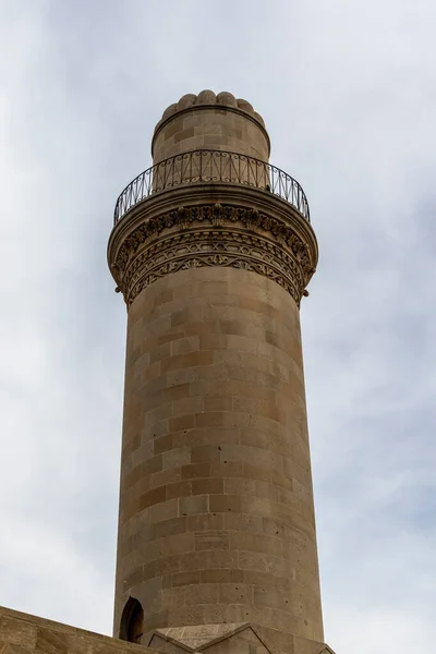 Fachada Mesquita Beyler Minarete Patrimônio Mundial Unesco Cidade Velha Baku — Fotografia de Stock