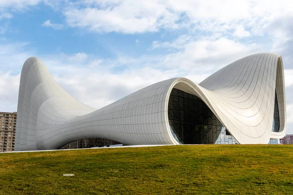Exteriér Alijevského Centra Heydar Zaha Hadid Architects Baku Ázerbájdžán — Stock fotografie