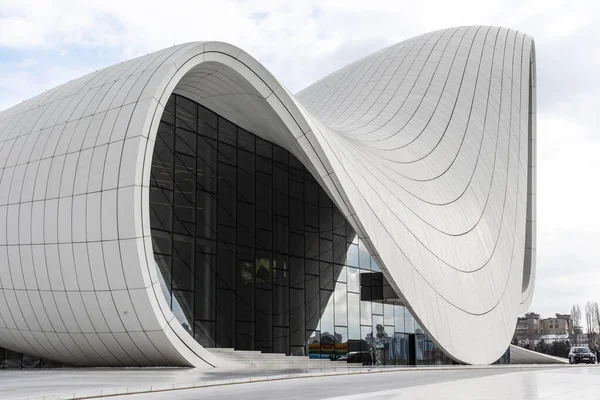 Esterno Del Centro Heydar Aliyev Zaha Hadid Architects Baku Azerbaigian — Foto Stock