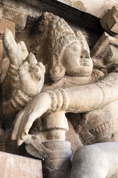 Standbeeld in de Brihadishwara-tempel in Tanjore (Thanjavur) Tamil Nadu - Zuid-India — Stockfoto