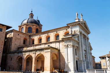 Urbino Katedrali (Duomo di Urbino), Urbino, Marche, İtalya, Avrupa
