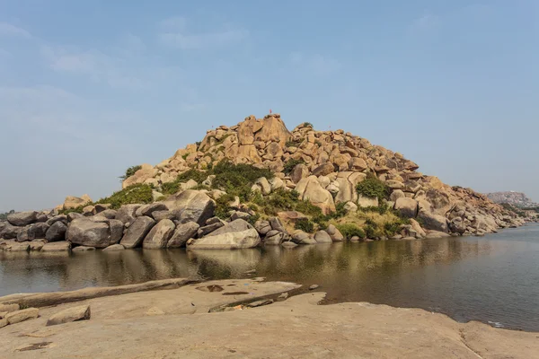 Lago Chakratirtha em Hampi, um antigo patrimônio mundial em Karnataka - Índia (Ásia ) — Fotografia de Stock