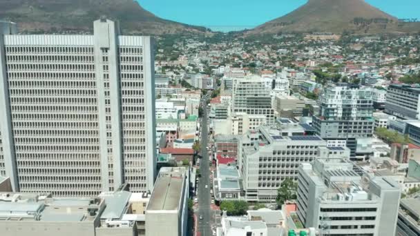 Covid-19 Lockdown Empty Street Aerial en Ciudad del Cabo Sudáfrica. — Vídeo de stock