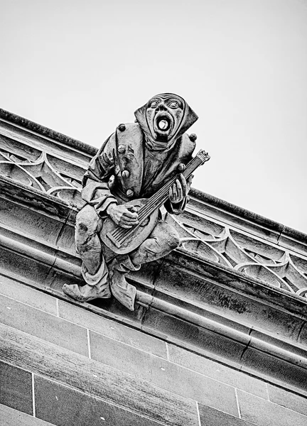 Gargoyle avec mandoline — Photo