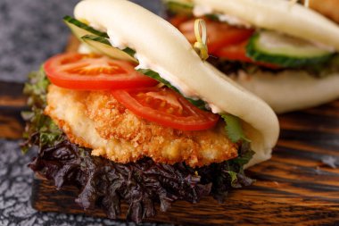 Tasarımcı soslu buğday ekmeği. Vietnam mutfağı konsepti. Durgun hayat.