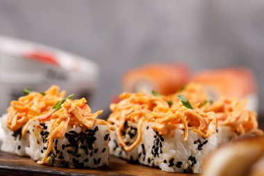 İştah açıcı ekmeklerle dolu bir hayat. Japon gıda konsepti.