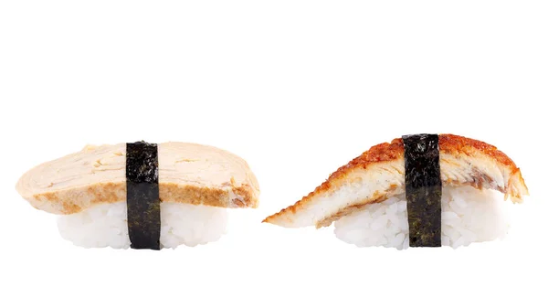 白を基調とした寿司の2種類 日本の海鮮寿司ロール — ストック写真