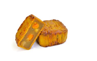 Çin mooncake beyaz zemin üzerine izole,