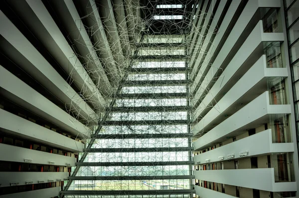 Estructura de arquitectura interior del Marina Bay Sands Resort Hotel — Foto de Stock