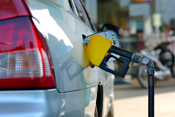 Petrol pump filling — Stock Photo, Image