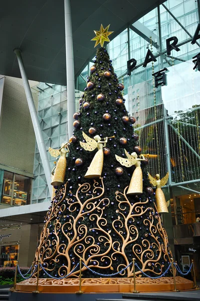 Decorazione natalizia a Orchard Central — Foto Stock