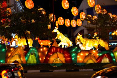 Keçi temalı süslemeleri ile Çin yeni yılı