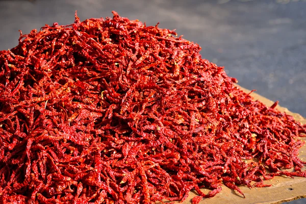 Dried red hot chillies texture background — Stock Photo, Image