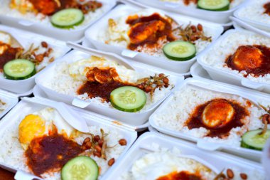 Geleneksel yerel gıda nasi lemak