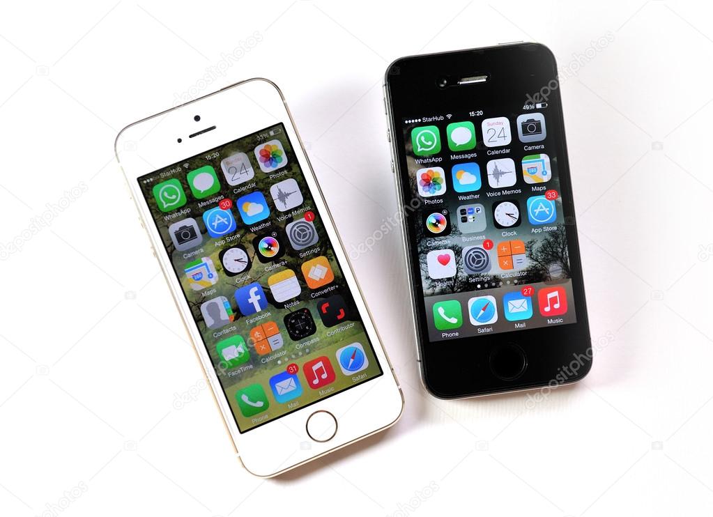 White Apple iPhone 5S \u0026 black Apple 