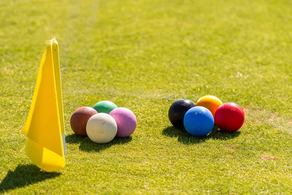 Conjunto Bolas Croquet Colores Césped Verde Antes Del Juego — Foto de Stock