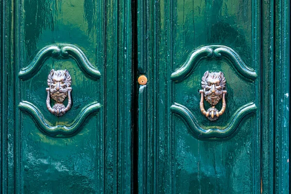 Porte Frappeur Comme Une Tête Antique Entrée Une Maison Poignée — Photo