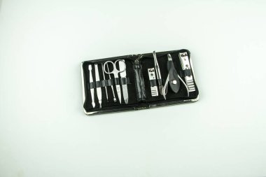 seyahat siyah açık manikür cımbız, tırnak makası ve dosyaları ile set 