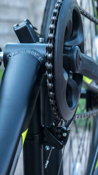 Γκρο πλαν της πίσω ή της εμπρόσθιας αλυσιδωτής αλλαγής αλυσοειδούς ρύθμισης MTB mountain bike — Φωτογραφία Αρχείου