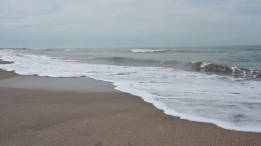 Güzel bir deniz manzarası. Doğa