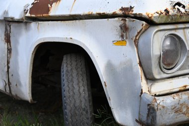 araba ve kaza ve tehlike,