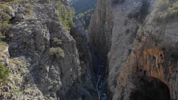 Aerial Drone Shot Bird Eye View su Sapadere Canyon, Turchia, Panfilia, Alanya — Video Stock