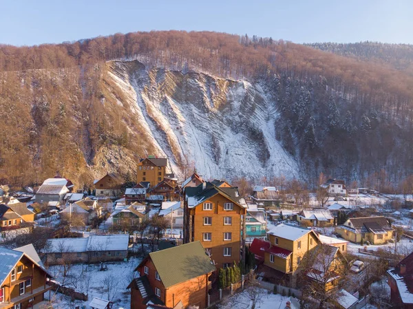 Yaremche 'nin Havadan Görünümü Kaya Fili, Skala Slon Yaremche, Ukrayna